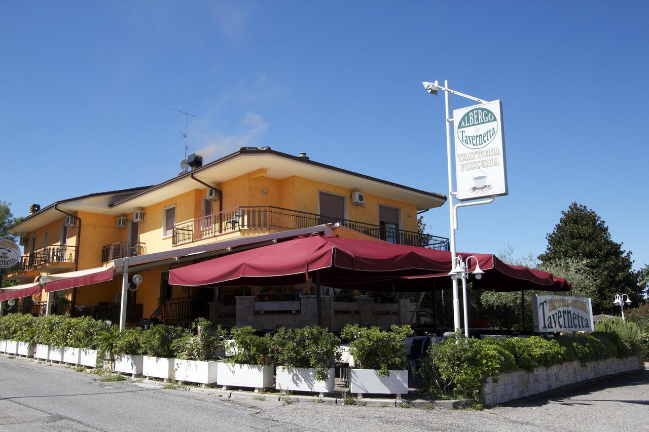 Albergo Tavernetta 카스텔누보델가다 외부 사진